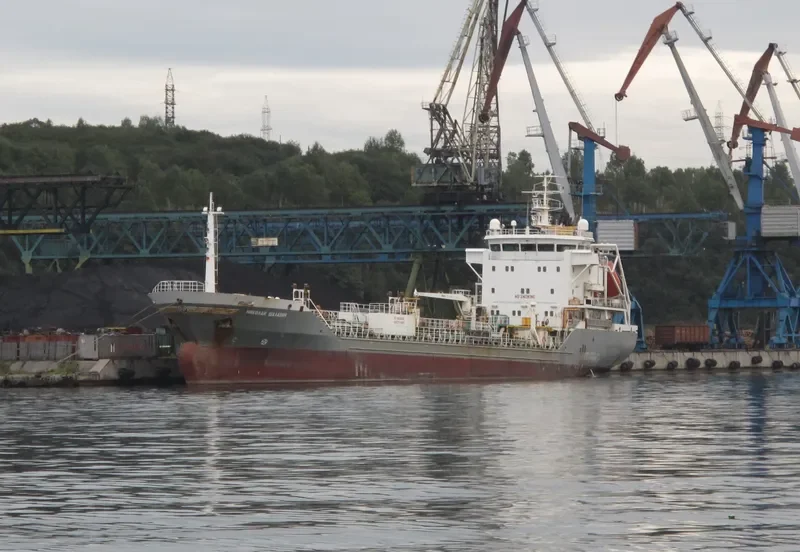NIKOLAY SHALAVIN Tanker IMO 9217321 photo 10