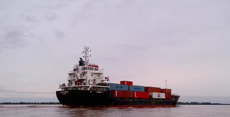 ICON PERDANA Container Ship IMO 9217371