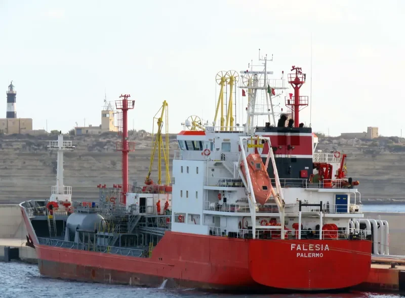 FALESIA Tanker IMO 9217890 photo 8