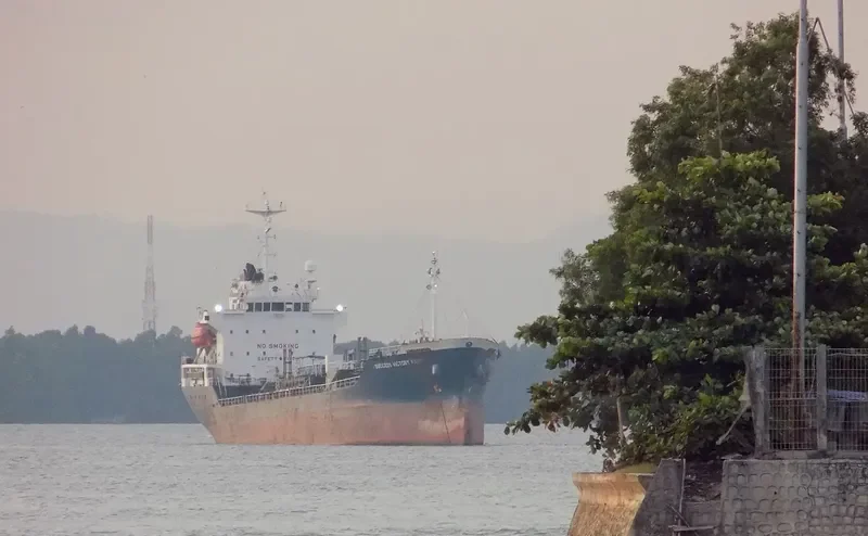 SUCCESS VICTORY XXXIV Tanker IMO 9218090 photo 10