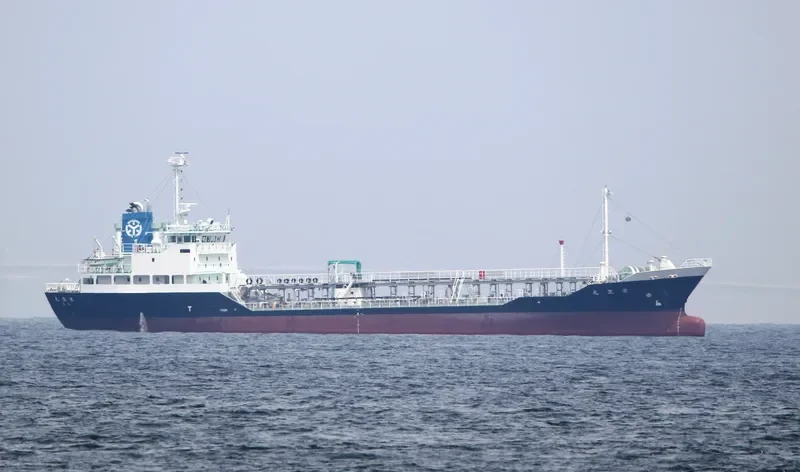 EIHO MARU Tanker IMO 9218105 photo 8