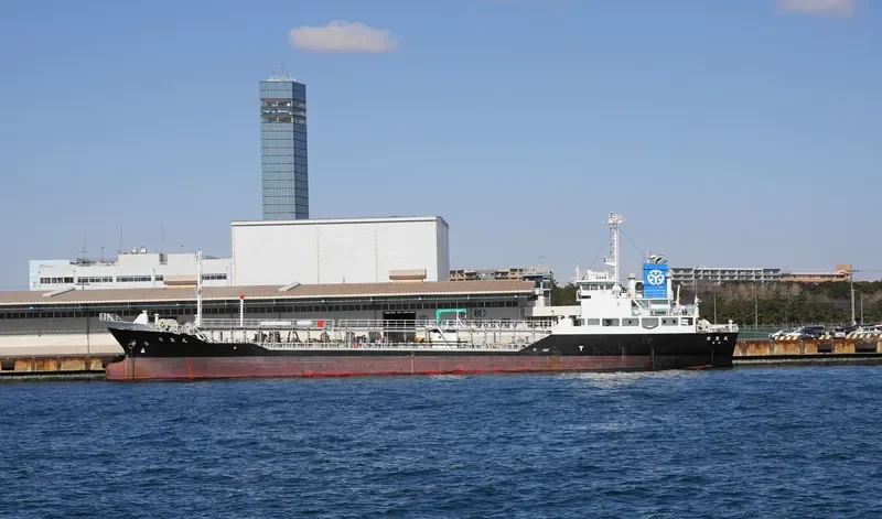 EIHO MARU Tanker IMO 9218105 photo 9