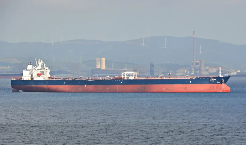 DEVON Tanker IMO 9218454 photo 7