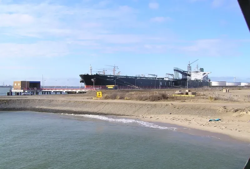 DOVER Tanker IMO 9218466 photo 5