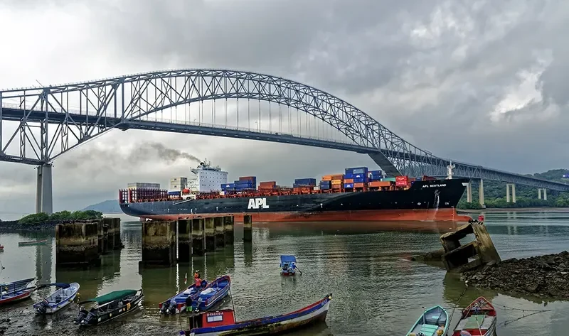 APL SCOTLAND Container Ship IMO 9218662 photo 7
