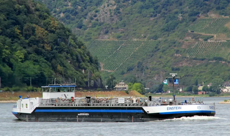 EINSTEIN Tanker IMO 9218741 photo 2