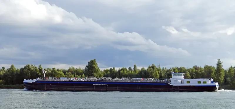 EINSTEIN Tanker IMO 9218741 photo 9