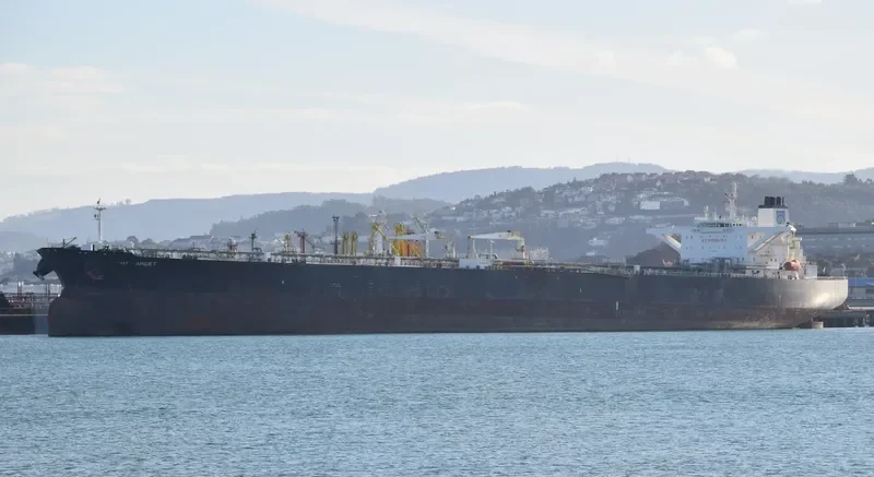 EAGLE BRENDA Tanker IMO 9219056 photo 9