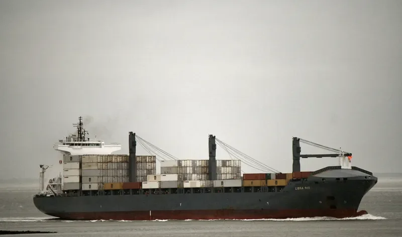 POLONIA Container Ship IMO 9219379 photo 5
