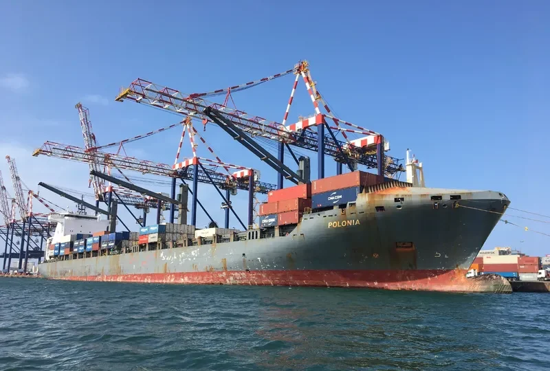 POLONIA Container Ship IMO 9219379 photo 8