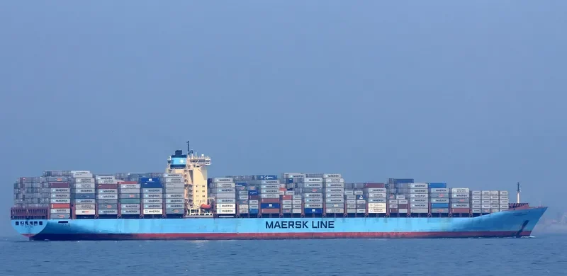 CHASTINE MAERSK Container Ship IMO 9219800 photo 3