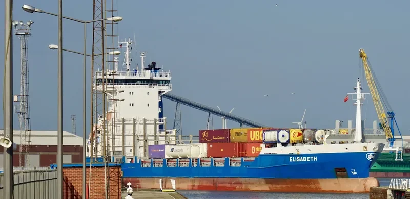 ELISABETH Container Ship IMO 9219862 photo 9
