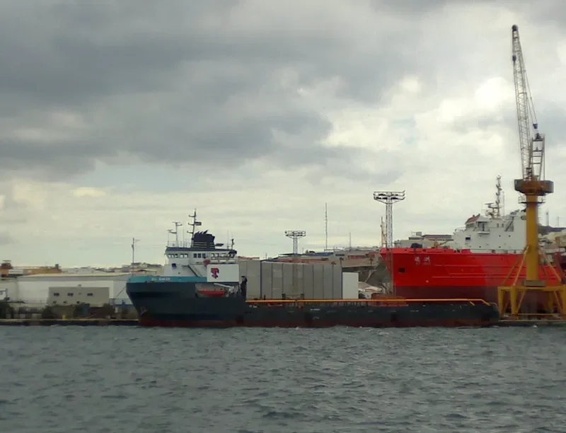 BOBBY Offshore Vessel IMO 9219927 photo 4