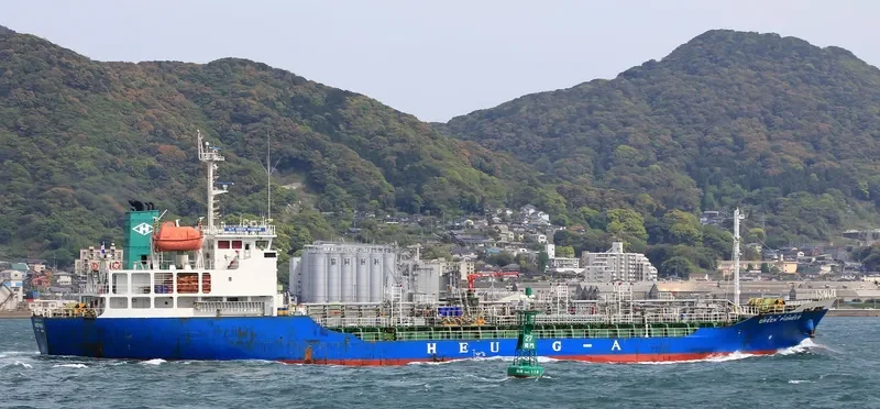 SIRI PIPAT Tanker IMO 9219941 photo 4