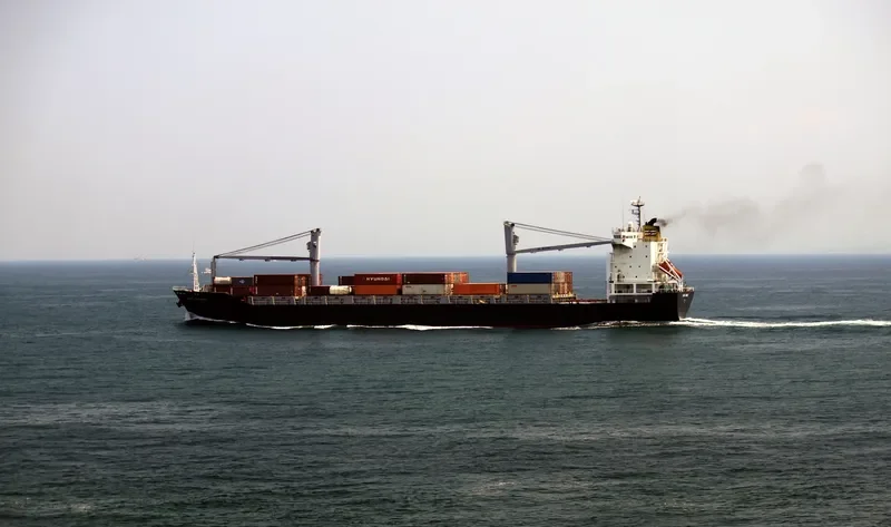 SINAR BANGKA Container Ship IMO 9220304 photo 6