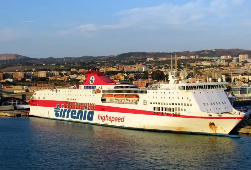 CRUISE BONARIA Ro-Ro IMO 9220330 photo 6