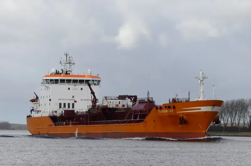 TURCHESE Tanker IMO 9220354 photo 2