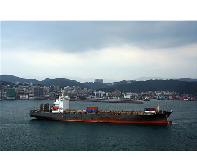 KARIN Container Ship IMO 9220433 photo 8