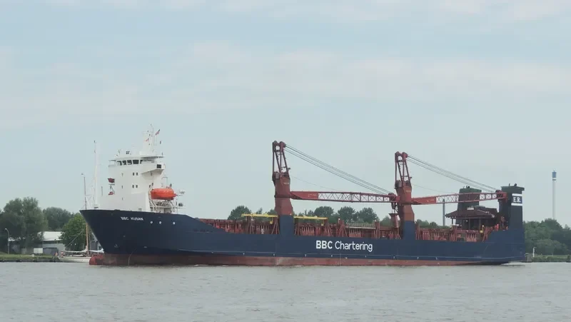 FLEET LEADER Ro-Ro IMO 9220639 photo 3