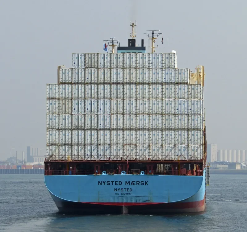 NYSTED MAERSK Container Ship IMO 9220897 photo 9