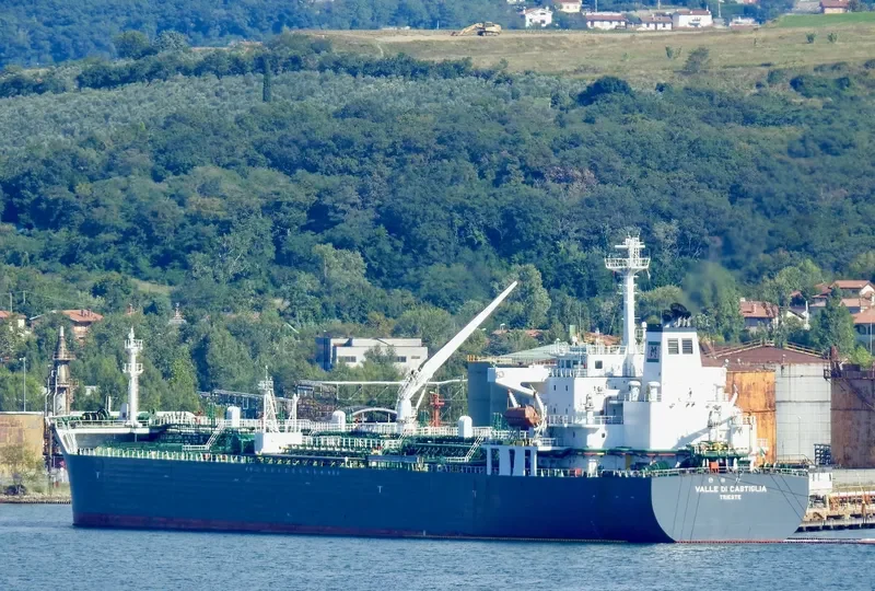 GINZA Tanker IMO 9220926 photo 3