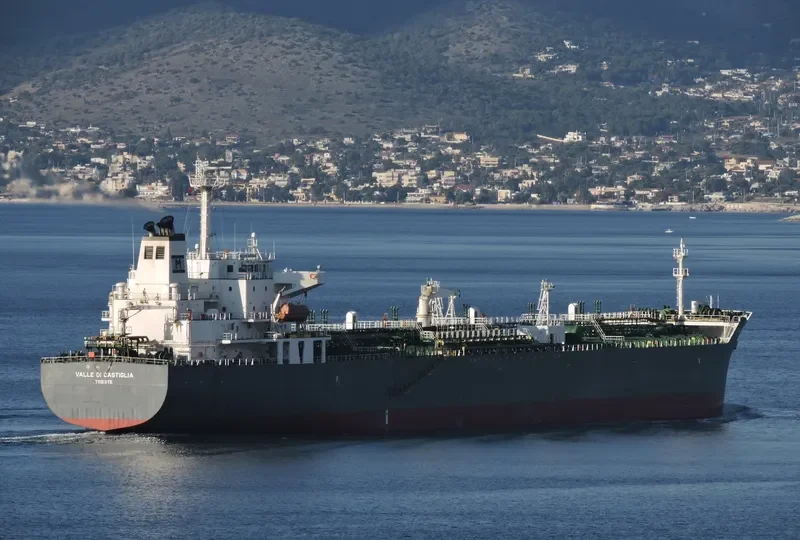 GINZA Tanker IMO 9220926 photo 10