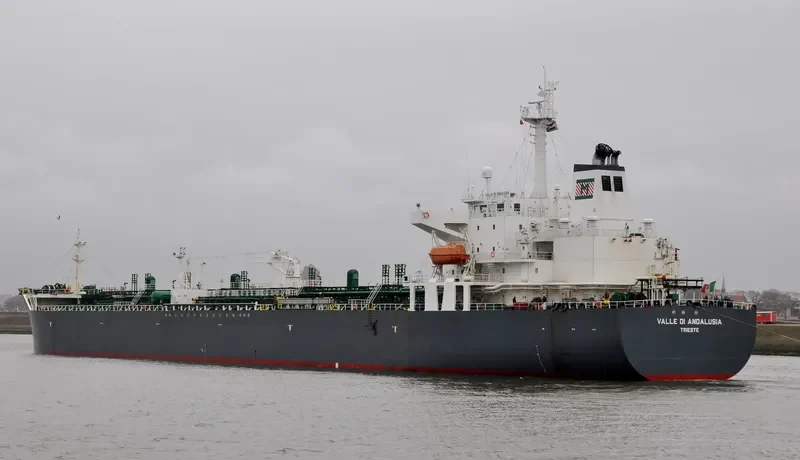 TRINITY Tanker IMO 9220940 photo 8