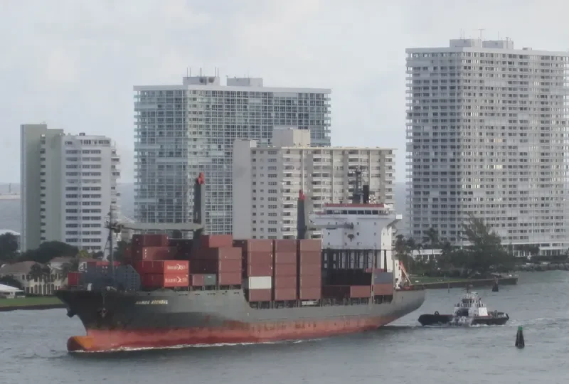 EASLINE QINGDAO Container Ship IMO 9221059 photo 4