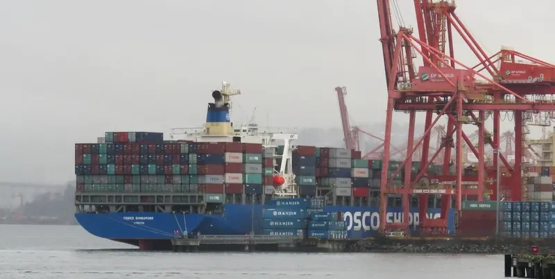 COSCO SINGAPORE Container Ship IMO 9221102 photo 5