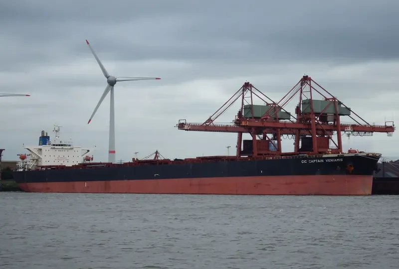 CIC CAPTAIN VENIAMIS Bulk Carrier IMO 9221229 photo 16