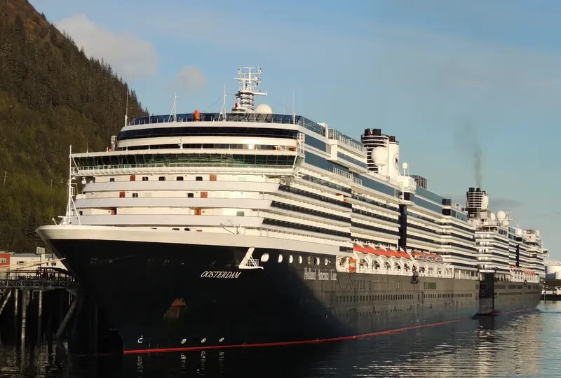OOSTERDAM Passenger Ship IMO 9221281