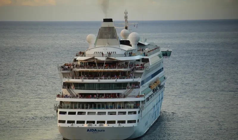 AIDAAURA Passenger Ship IMO 9221566 photo 8