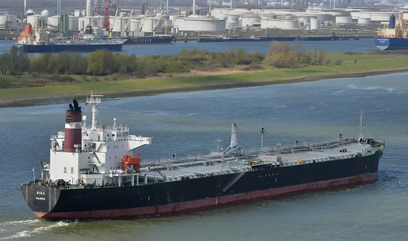 EL JUNIOR PNT Tanker IMO 9221657 photo 7