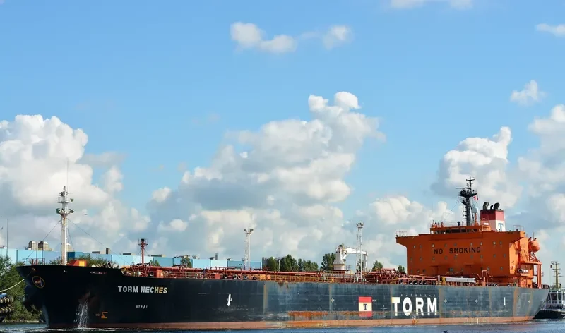 ELZA Tanker IMO 9221671 photo 2