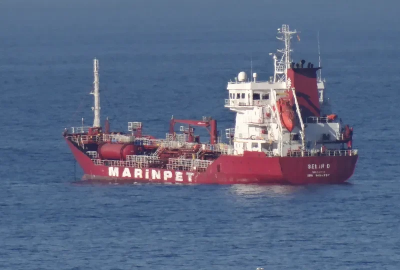 SELIN D Tanker IMO 9221786 photo 2