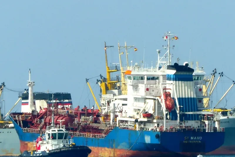 ARBOL Tanker IMO 9221803 photo 9