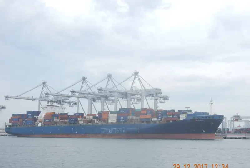 BUXCLIFF Container Ship IMO 9221815 photo 2