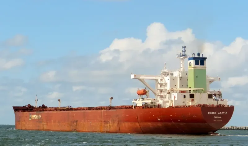 BERGE ARCTIC Bulk Carrier IMO 9221906 photo 7