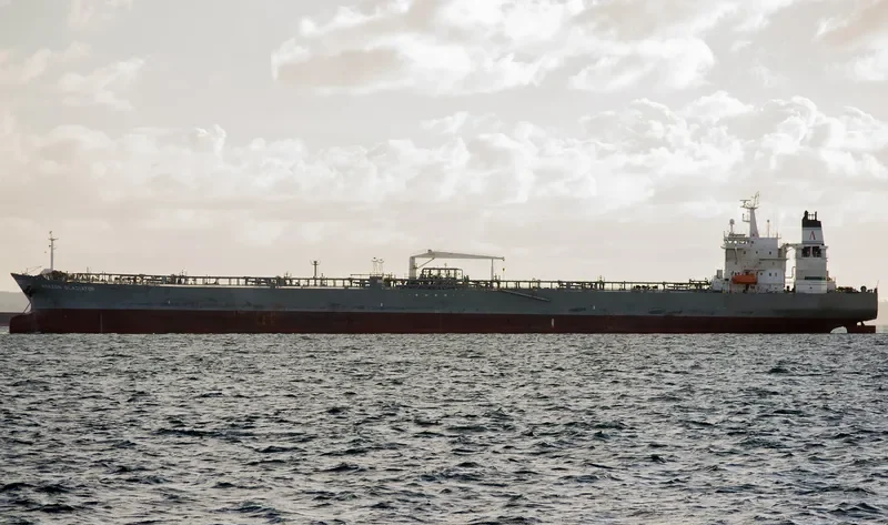 GLADIATOR Tanker IMO 9222132