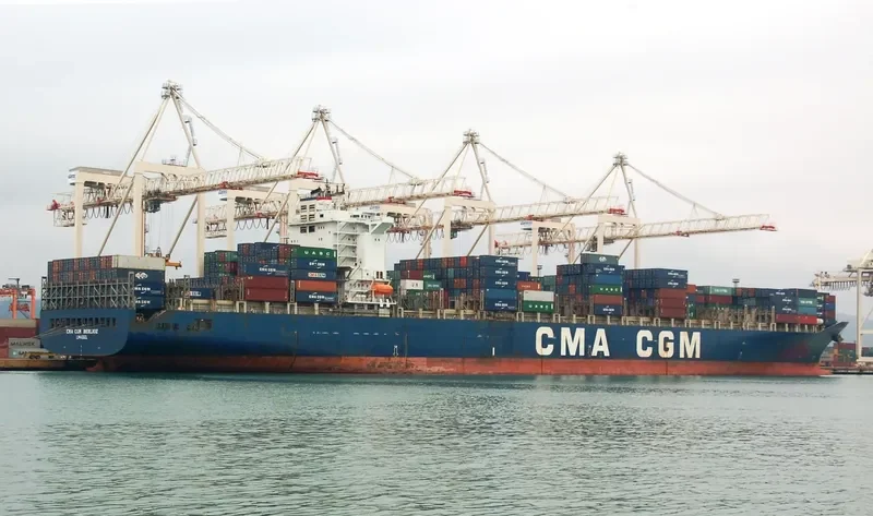 CMA CGM BERLIOZ Container Ship IMO 9222297 photo 10