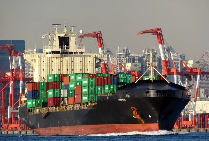 AREOPOLIS Container Ship IMO 9222467 photo 2