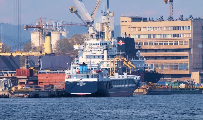 RIGNATOR Container Ship IMO 9224116 photo 9