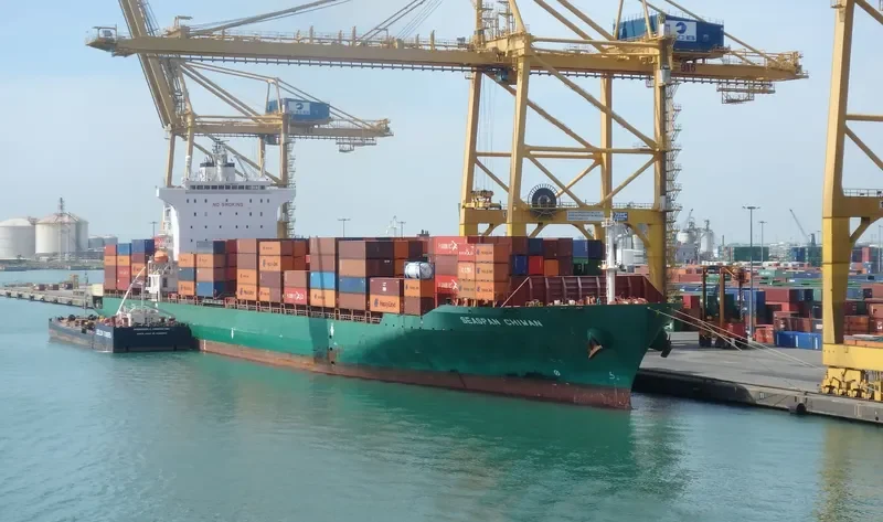 SEASPAN CHIWAN Container Ship IMO 9224312 photo 4