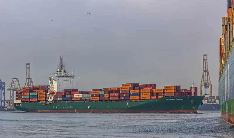 SEASPAN CHIWAN Container Ship IMO 9224312 photo 9