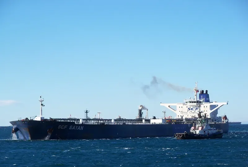 SCF SAYAN Tanker IMO 9224465 photo 2
