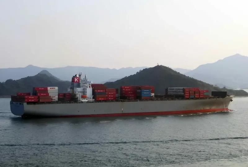 WAN HAI 613 Container Ship IMO 9224520 photo 2