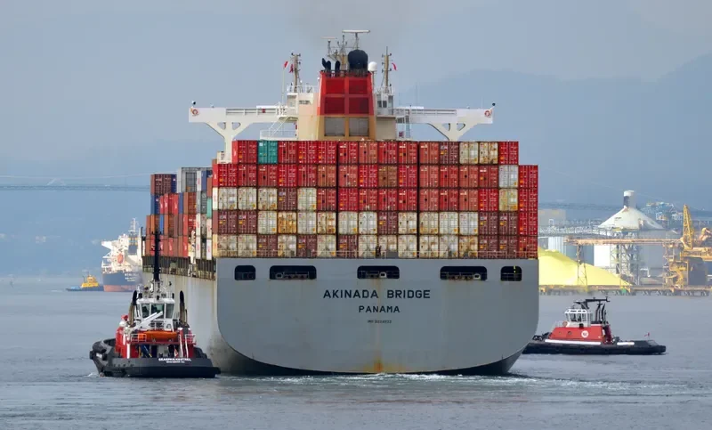 AKINADA BRIDGE Container Ship IMO 9224532 photo 7