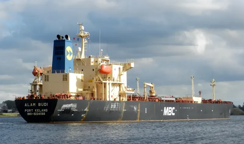 AL FORAT Tanker IMO 9224568 photo 9