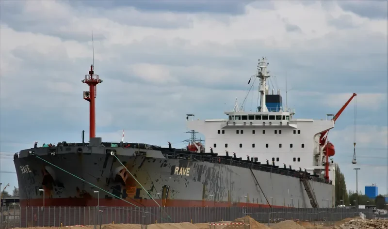 JIU JI 3 Bulk Carrier IMO 9224697 photo 6