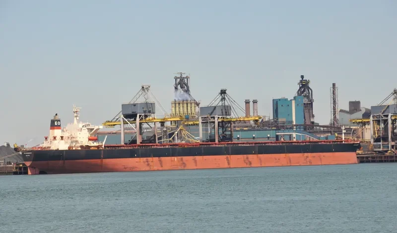 JOHN OLDENDORFF Bulk Carrier IMO 9225005 photo 2